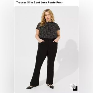 EUC Torrid Studio Luxe Ponte Boot Cut Pants 20S